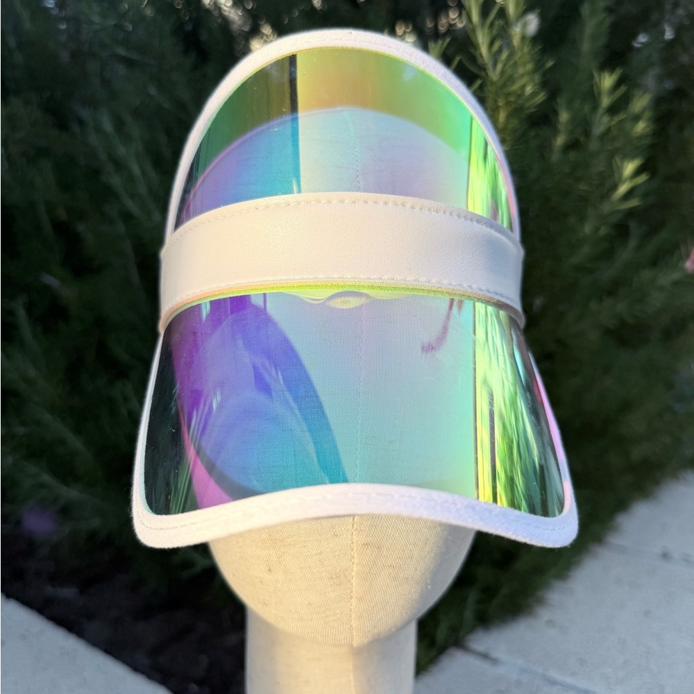 Y2K Holographic Visor Hat – Futuristic Transparent Shield Cap